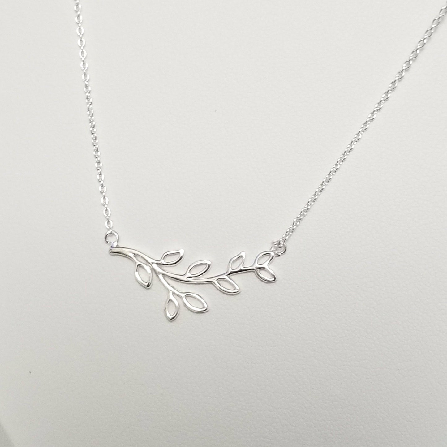 Sterling Silver Sweet Leaves Necklace