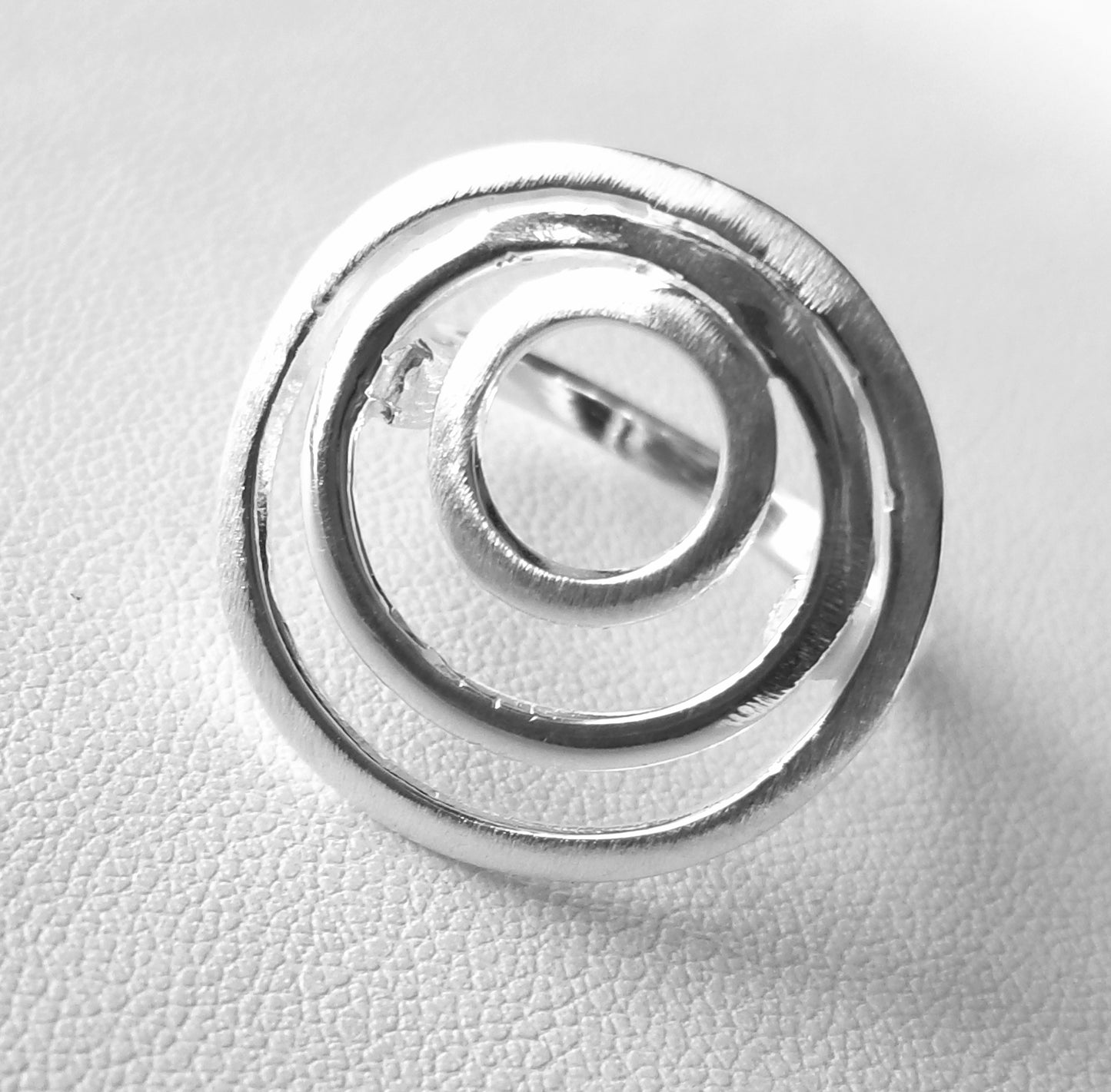 Sterling Silver Órbitas Ring