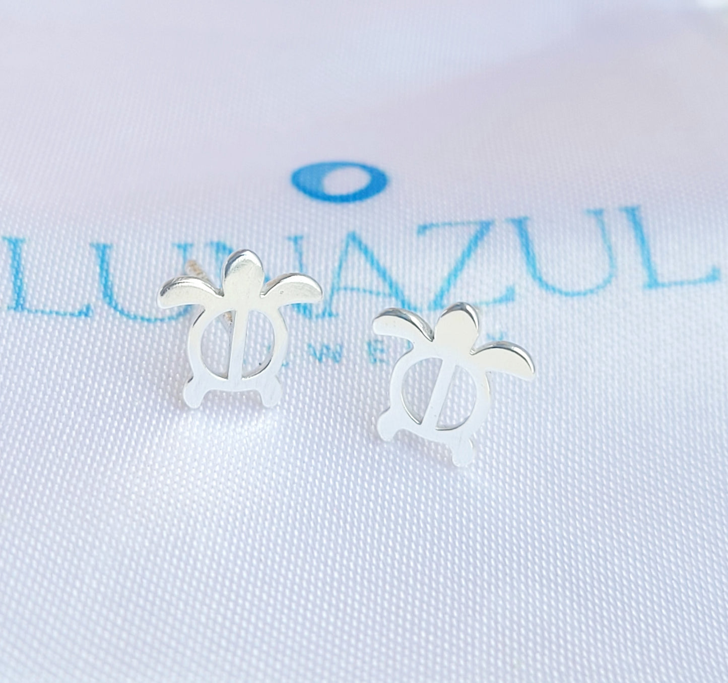 Sterling Silver Cute Turtles Earrings