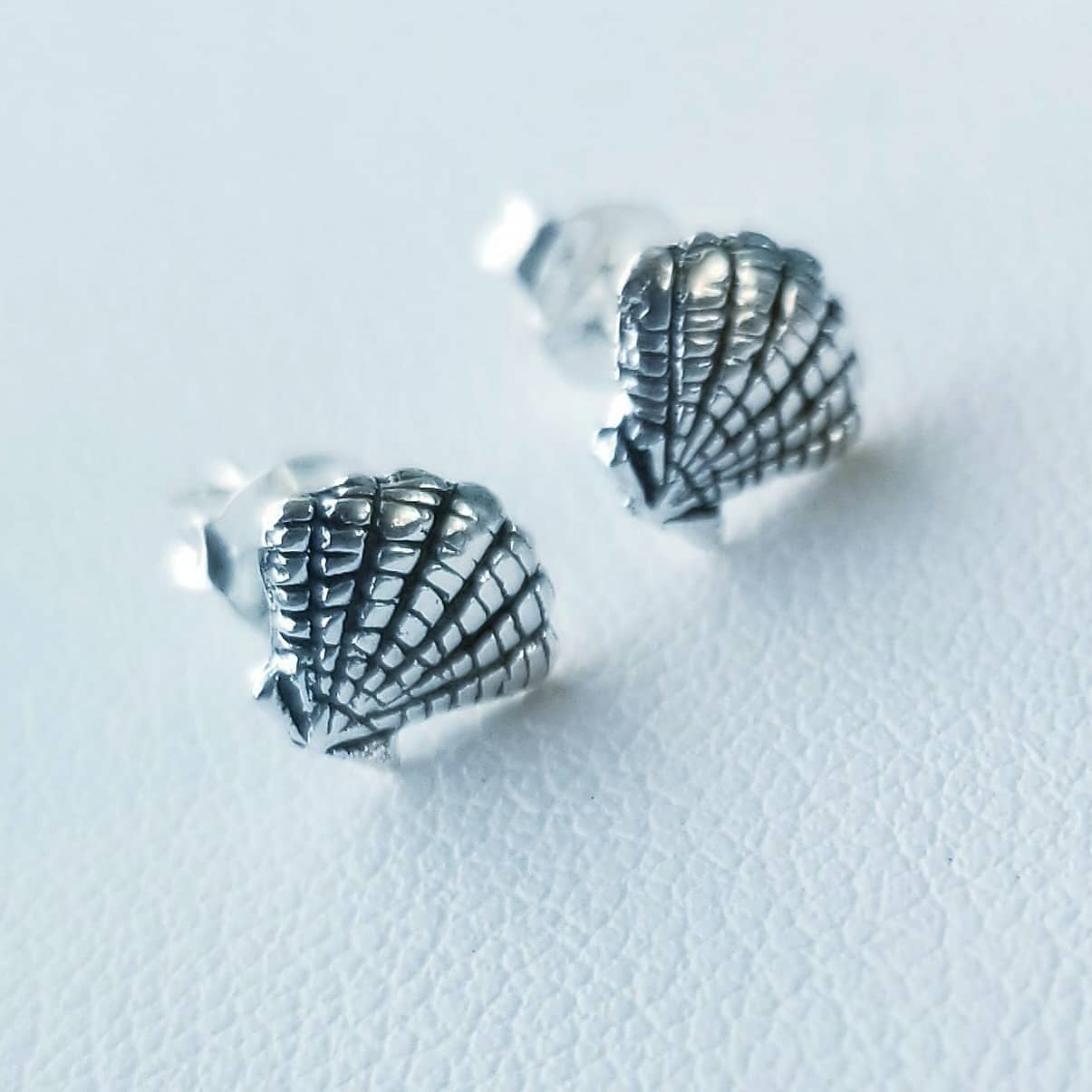 Bombshell Earrings