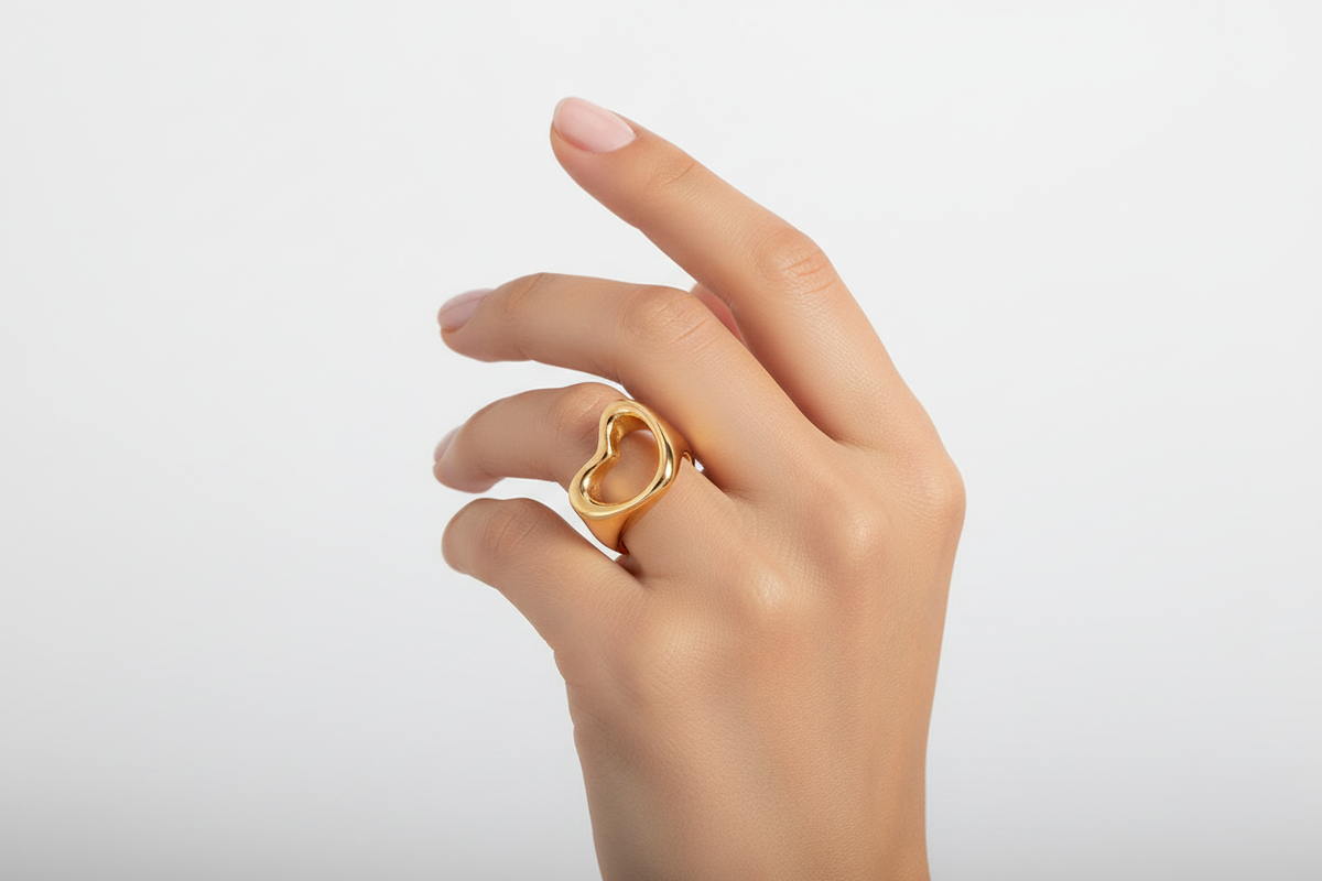 Golden Signature Heart Ring – Lunazul Jewelry Golden Signature Heart Ring – Lunazul Jewelry