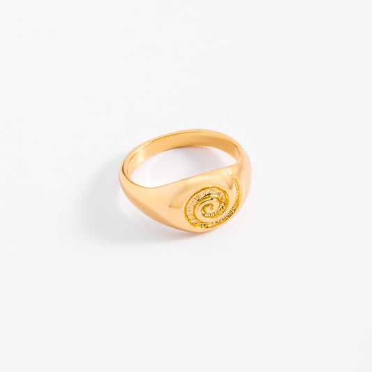 Engraved Spiral Golden Ring