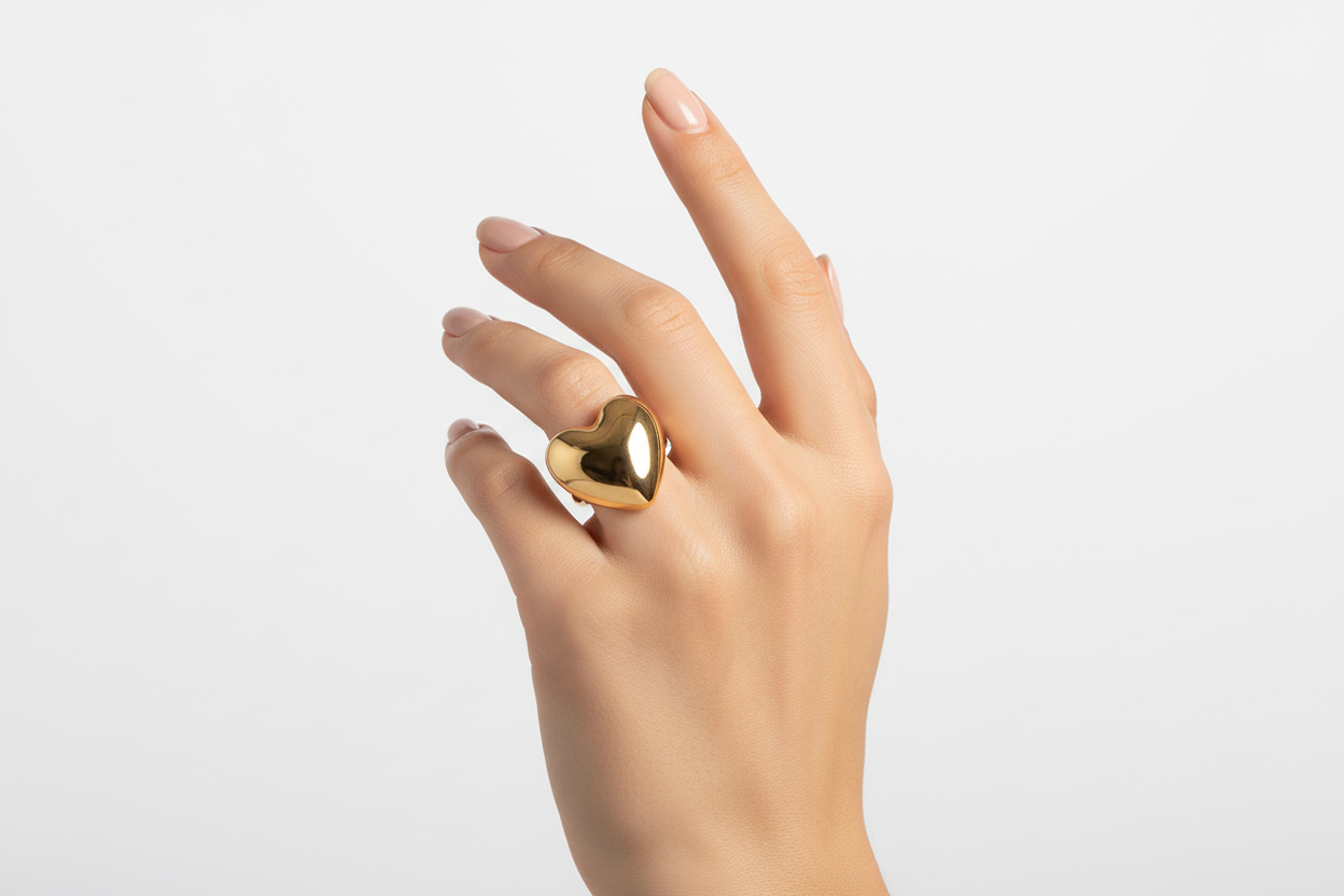 Contemporary Golden Heart Ring
