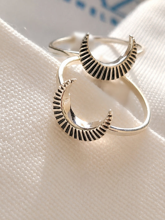 Sterling Silver Luna Radiante Ring