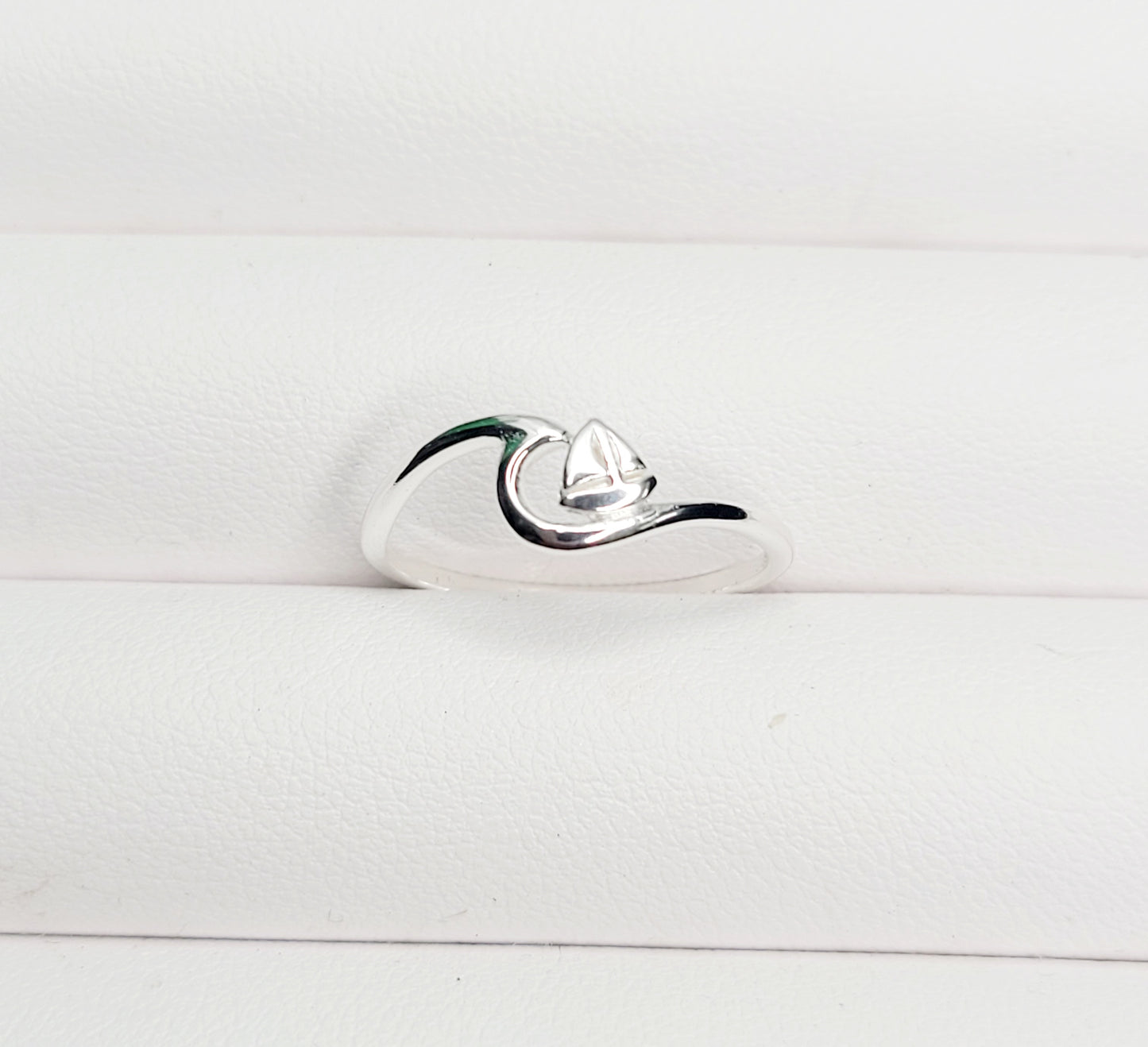 Sterling Silver Boat in the wave Ring