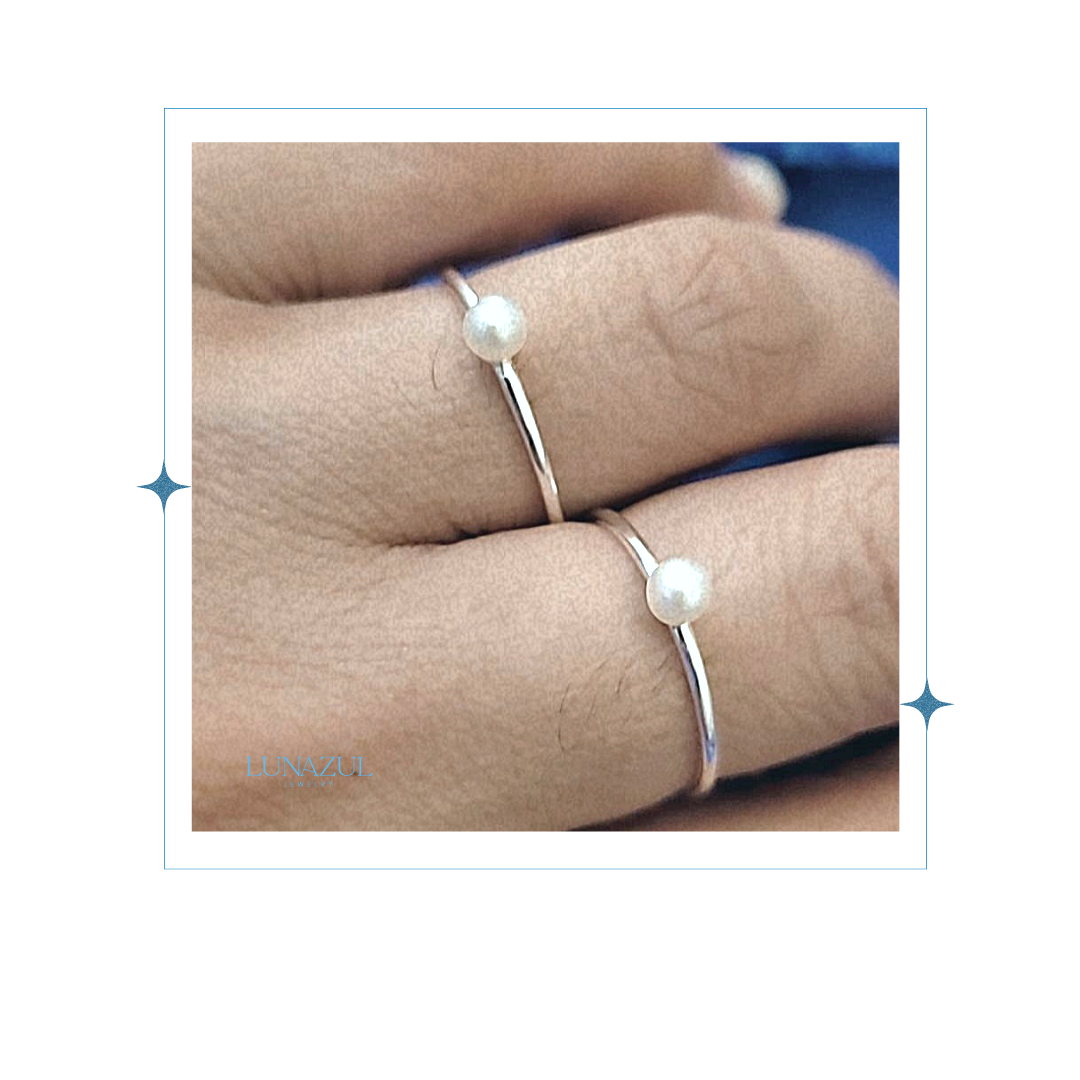 Sterling Silver Mini Perla Ring