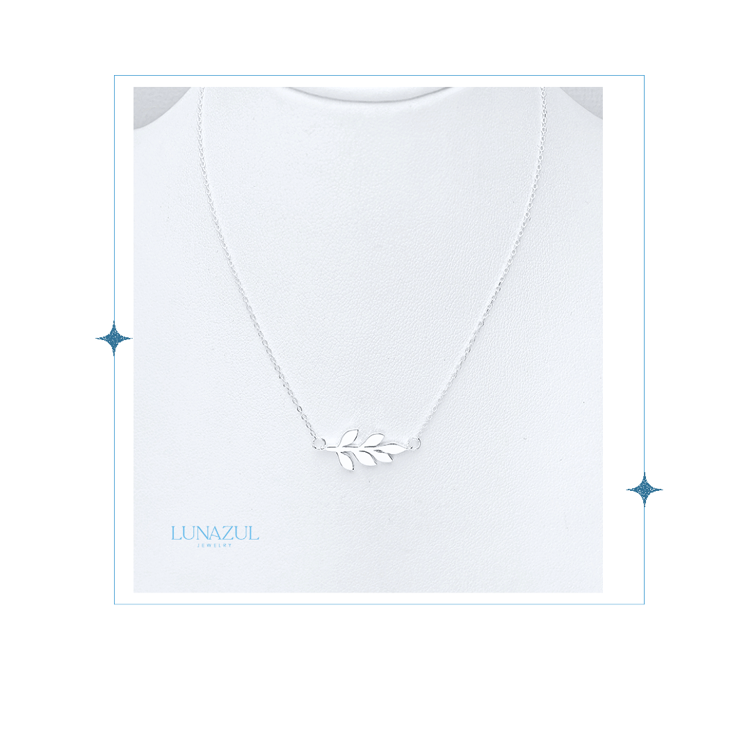 Sterling Silver Naturaleza Necklace