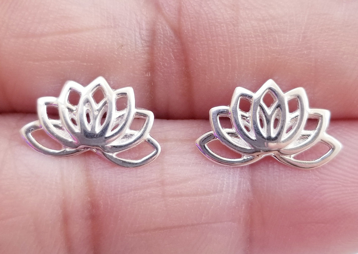 Sweet Lotus Earrings